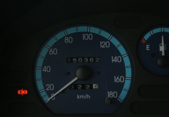 Подержанный автомобиль Daewoo Matiz 2010 года (17 фото)
