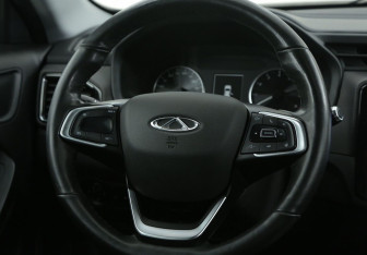 Подержанный автомобиль Chery Tiggo 4 2021 года (16 фото)