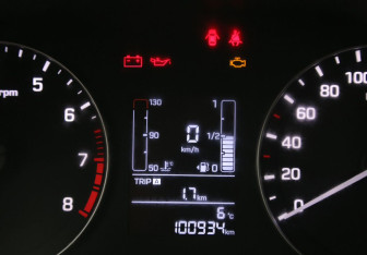 Подержанный автомобиль Hyundai Creta 2017 года (18 фото)