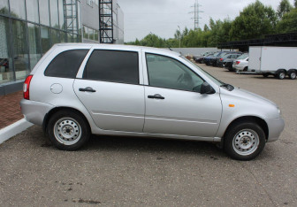Подержанный автомобиль LADA (ВАЗ) Kalina Wagon 2012 года (8 фото)