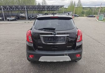 Подержанный автомобиль Opel Mokka 2014 года (6 фото)