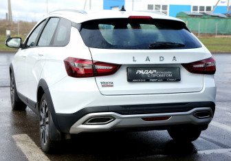 Подержанный автомобиль LADA (ВАЗ) Vesta Wagon 2024 года (4 фото)