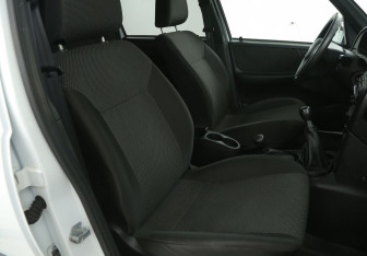 Подержанный автомобиль Chevrolet Niva 2017 года (10 фото)