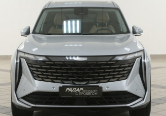 Подержанный автомобиль Geely Atlas 2023 года (6 фото)