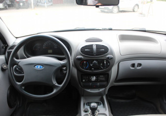 Подержанный автомобиль LADA (ВАЗ) Kalina Wagon 2012 года (13 фото)
