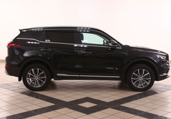 Подержанный автомобиль Geely Atlas Pro 2024 года (2 фото)