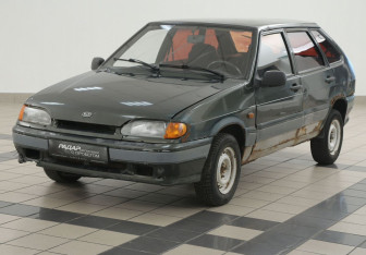 Подержанный автомобиль LADA (ВАЗ) 2114 2006 года (8 фото)