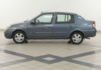 Подержанный автомобиль Renault Symbol 2006 года (7 фото)