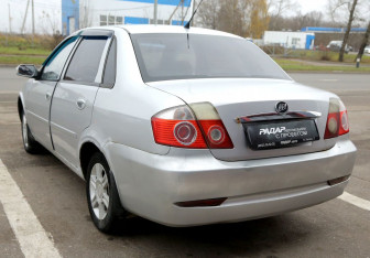 Подержанный автомобиль Lifan Breez (520) Sedan 2008 года (4 фото)