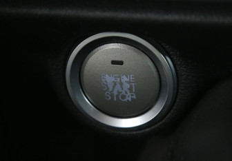 Подержанный автомобиль Haval F7x 2023 года (18 фото)