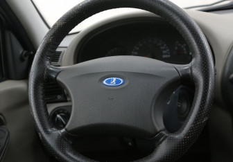 Подержанный автомобиль LADA (ВАЗ) Kalina Hatchback 2009 года (16 фото)