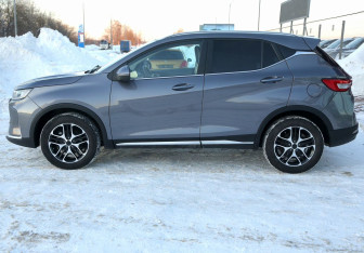 Подержанный автомобиль Jetour X50 2024 года (8 фото)