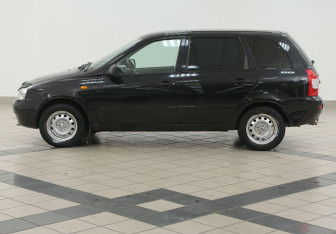 Подержанный автомобиль LADA (ВАЗ) Kalina Wagon 2010 года (7 фото)