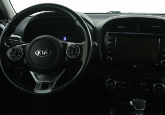 Подержанный автомобиль Kia Soul 2020 года (14 фото)