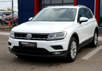 Подержанный автомобиль Volkswagen Tiguan 2018 года (3 фото)