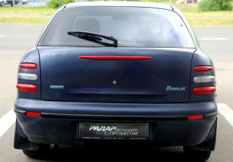 Подержанный автомобиль Fiat Brava 2001 года (5 фото)