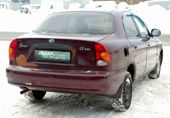 Подержанный автомобиль ЗАЗ Chance Sedan 2010 года (6 фото)
