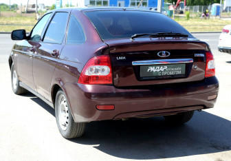 Подержанный автомобиль LADA (ВАЗ) Priora Hatchback 2012 года (4 фото)