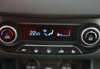 Подержанный автомобиль Hyundai Creta 2020 года (17 фото)