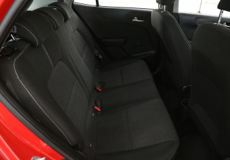 Подержанный автомобиль Kia Picanto 2018 года (16 фото)