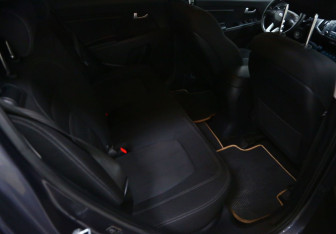 Подержанный автомобиль Kia Sportage 2013 года (6 фото)