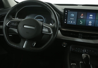 Подержанный автомобиль Haval F7x 2022 года (14 фото)