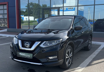 Подержанный автомобиль Nissan X-Trail 2020 года (8 фото)