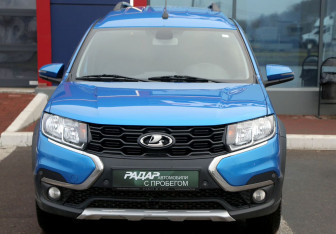 Подержанный автомобиль LADA (ВАЗ) Largus Wagon 2022 года (2 фото)