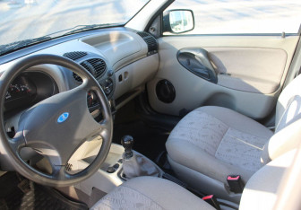 Подержанный автомобиль LADA (ВАЗ) Kalina Wagon 2010 года (10 фото)