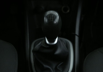 Подержанный автомобиль Kia Rio Sedan 2013 года (13 фото)