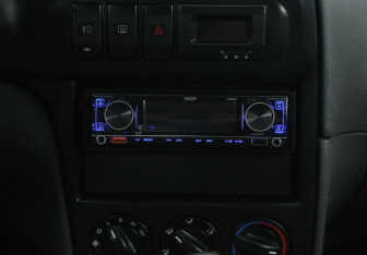 Подержанный автомобиль Kia Spectra Sedan 2008 года (13 фото)