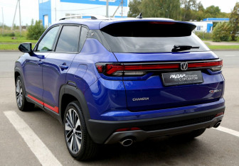 Подержанный автомобиль Changan CS35PLUS 2022 года (4 фото)