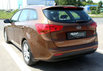 Подержанный автомобиль Kia Ceed Wagon 2017 года (4 фото)