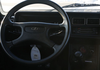 Подержанный автомобиль LADA (ВАЗ) 2107 2010 года (14 фото)