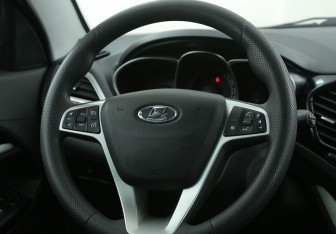 Подержанный автомобиль LADA (ВАЗ) Vesta Wagon 2019 года (16 фото)