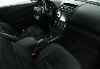 Подержанный автомобиль Mazda 6 Sedan 2008 года (9 фото)