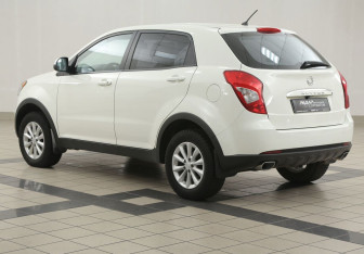 Подержанный автомобиль SsangYong Actyon 2014 года (2 фото)