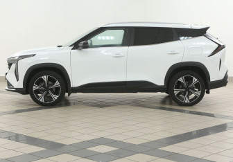 Подержанный автомобиль Geely Atlas 2023 года (7 фото)