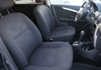 Подержанный автомобиль Nissan Almera Sedan 2013 года (10 фото)