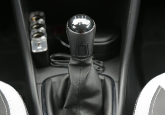 Подержанный автомобиль Volkswagen Polo Sedan 2013 года (15 фото)