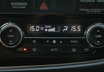 Подержанный автомобиль Mitsubishi Outlander 2013 года (16 фото)
