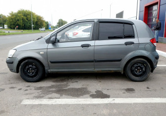 Подержанный автомобиль Hyundai Getz 2004 года (8 фото)