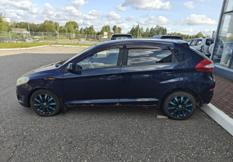 Подержанный автомобиль Chery Very (A13) 2013 года (4 фото)