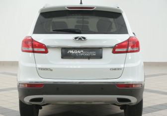 Подержанный автомобиль Chery Tiggo 5 2017 года (3 фото)