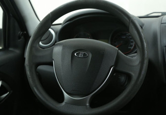 Подержанный автомобиль LADA (ВАЗ) Kalina Wagon 2016 года (16 фото)