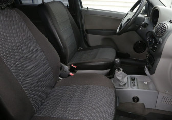 Подержанный автомобиль LADA (ВАЗ) Kalina Hatchback 2012 года (10 фото)