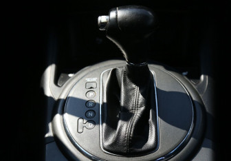 Подержанный автомобиль Kia Sportage 2012 года (15 фото)