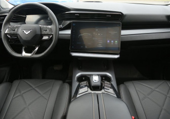 Подержанный автомобиль Kaiyi X7 Kunlun 2024 года (12 фото)