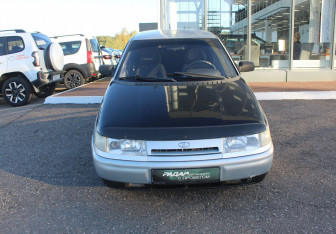 Подержанный автомобиль LADA (ВАЗ) 2110 2001 года (2 фото)