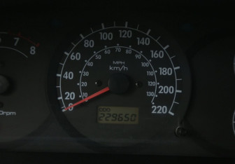 Подержанный автомобиль Kia Spectra Sedan 2006 года (18 фото)